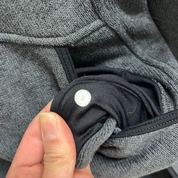 Lululemon Fleece & Thank You Pullover | Size 2 Heathered Black - Picture 8 of 9